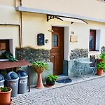 Maisonette *