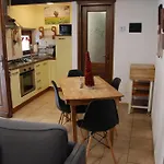 Maisonette 度假居 *