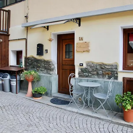 Maisonette Casa vacanze Nus