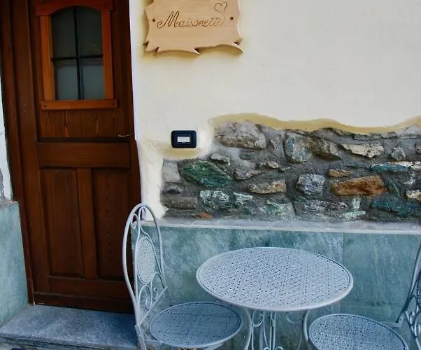 Maisonette Ferienhaus Nus